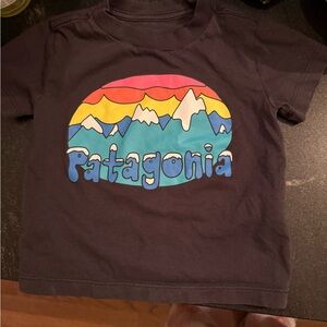 Like new Patagonia Tshirt 6-12 mo
